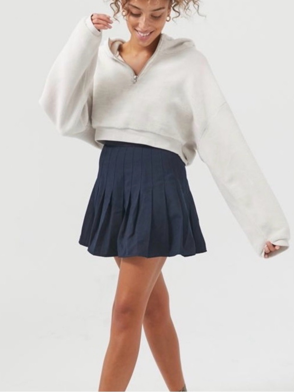 UO Cropped Velour Hoodie